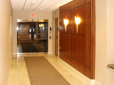 James Balazs Construction: complete construction for a trading communications firm - reception area - IPC Systems